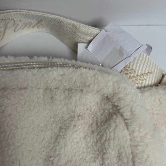 Victoria's Secret Pink Sherpa Belt Bag Fanny Pack White/cream & Stretch Belt New - Picture 6 of 12